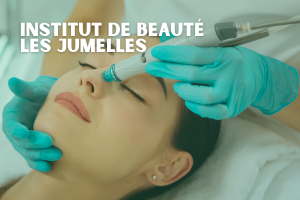 Soin du visage Hydrafacial réalisé à l’Institut de Beauté Les Jumelles, esthéticienne utilisant un appareil pour nettoyer et hydrater la peau en profondeur.
